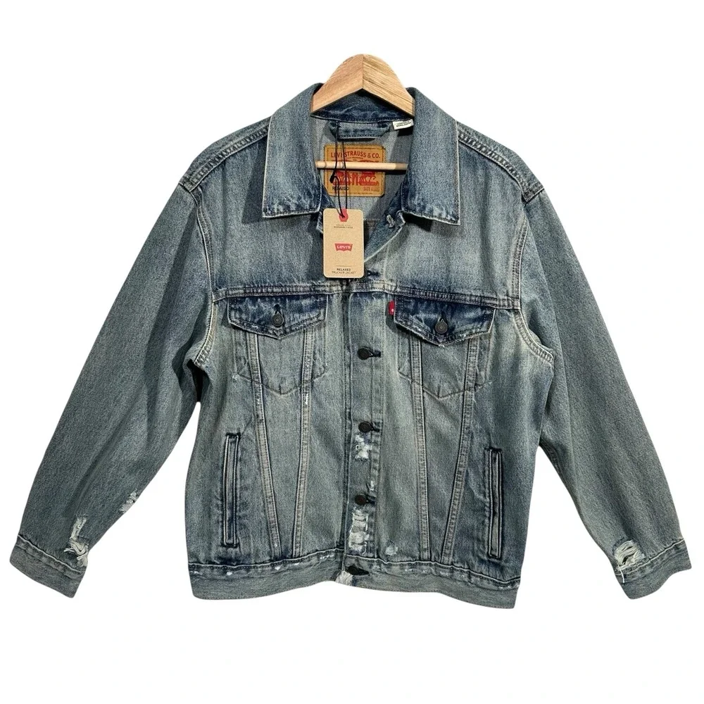 Levis‎ Mens Denim Trucker Jacket Size L Light Indigo Distressed Relaxed Fit